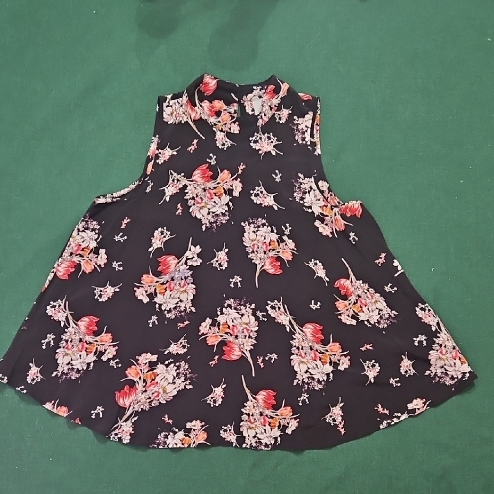 Anthropologie Floral Sleeveless Blouse - Black and Red
